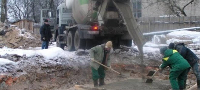 Что добавить в бетон при морозе